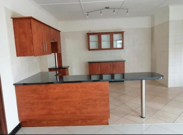3-bedroom-house-for-rent-in-olympia-big-6