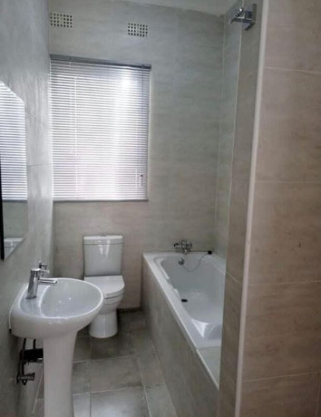 2-bedroom-house-for-rent-in-ibex-hill-big-1