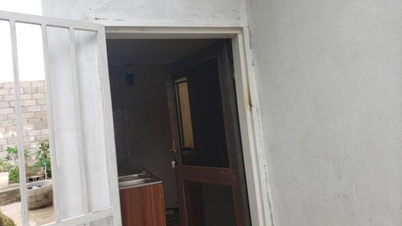 2-roomed-apartment-for-rent-in-foxdale-big-3