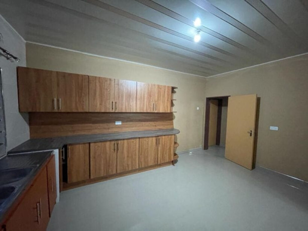 3-bedroom-house-for-rent-in-meanwood-big-1