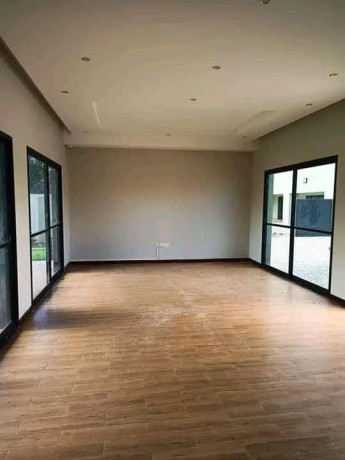 luxurious-eureka-park-apartments-in-liyali-big-3