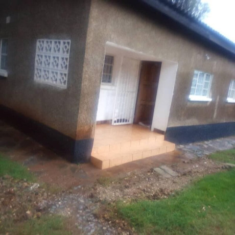 2-bedroom-flat-for-rent-in-kalundu-big-5