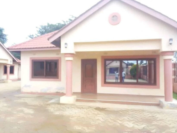 3-bedroom-house-for-rent-in-waterfalls-big-8