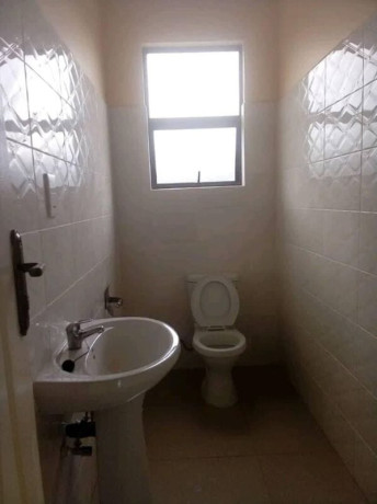 3-bedroom-house-for-rent-in-waterfalls-big-2