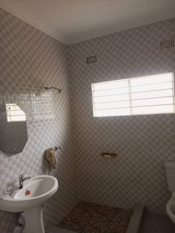 1-bedroom-x-4-flats-for-rent-in-foxdale-big-2