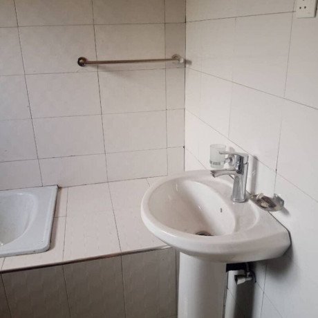 3-bedroom-flat-for-rent-in-makeni-east-big-2