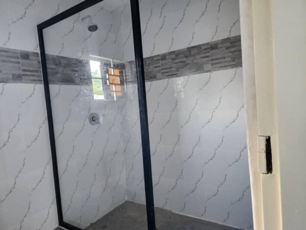 3-bedroom-flat-for-rent-in-meanwood-ibex-big-7