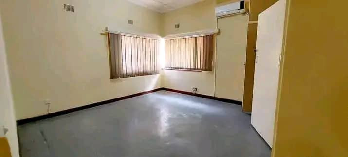 4-bedroom-house-for-rent-big-6