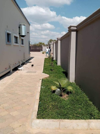 3-bedroom-flat-for-rent-in-meanwood-ibex-big-3