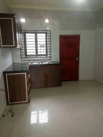 2-bedroom-flat-for-rent-in-makeni-east-big-2