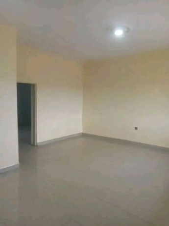 2-bedroom-flat-for-rent-in-makeni-east-big-4