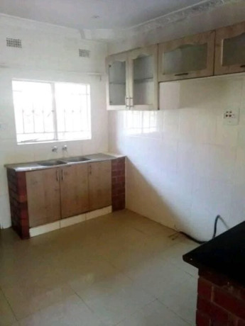 2-bedroom-flat-for-rent-in-chalala-big-2