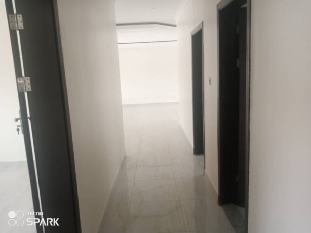 modern-flats-in-secure-area-big-6