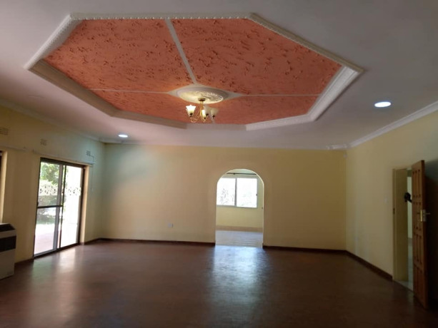 4-bedroom-commercial-property-for-rent-in-jesmondine-big-4