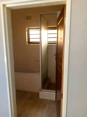 3-bedroom-house-for-rent-in-lilayi-big-4