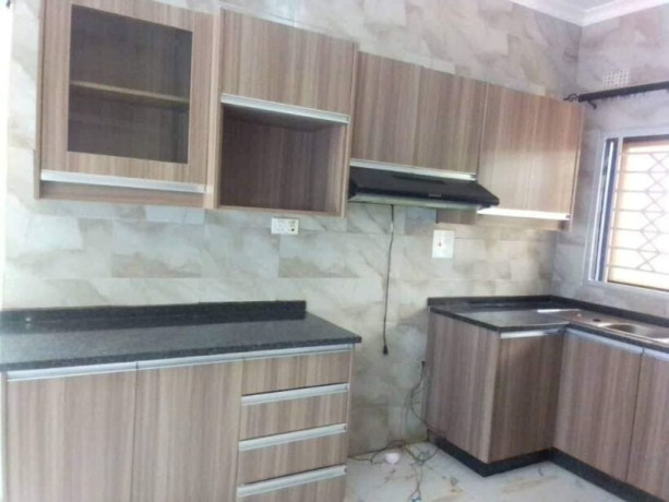 2-bedroom-flat-for-rent-in-chalala-big-8