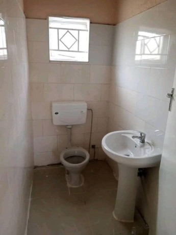 2-bedroom-flat-for-rent-in-chalala-big-2