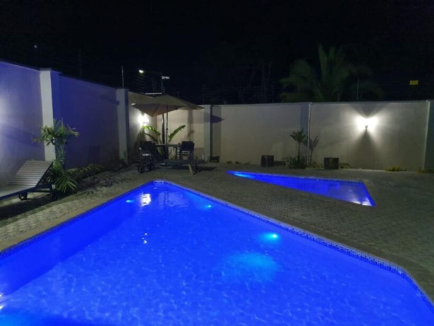 1-bedroom-fully-furnished-apartment-big-9