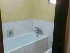 3-bedroom-flat-for-rent-in-roma