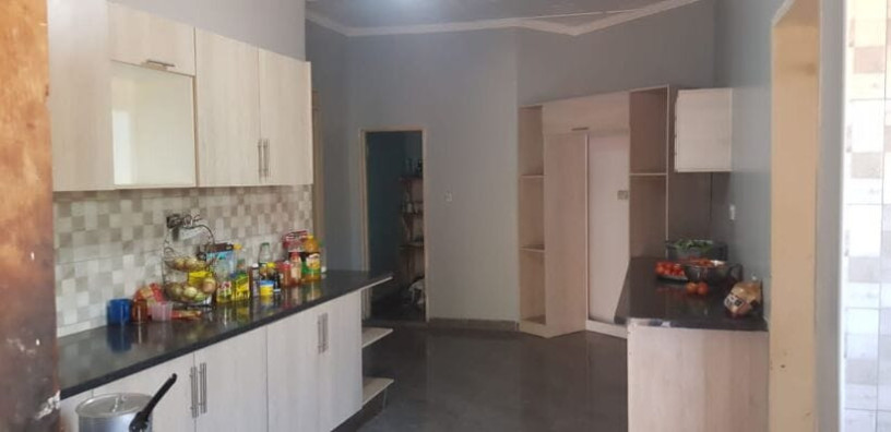 5-bedroom-house-for-rent-in-new-kasama-big-6
