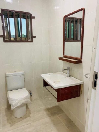 3-2-bedroom-flats-for-rent-in-ibex-meanwood-big-5