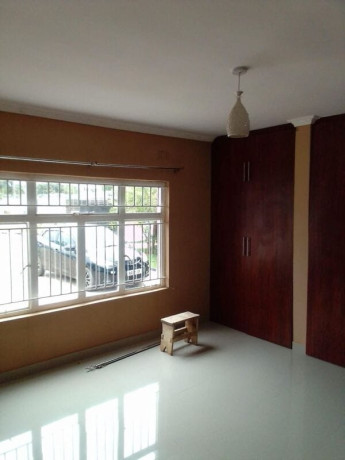 2-bedroom-flat-for-rent-in-meanwood-big-7