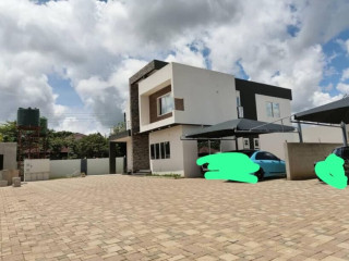 4-bedroom-flat-for-rent-in-ibex-meanwood