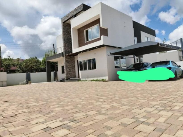 4-bedroom-flat-for-rent-in-ibex-meanwood-big-1