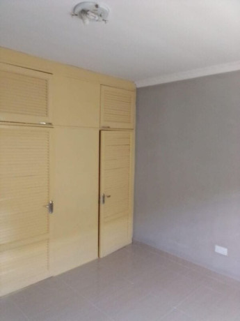 3-bedroom-flat-for-rent-in-ibex-hill-big-5