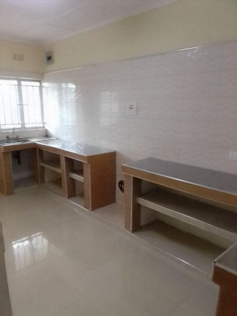 2-bedroom-flat-for-rent-in-meanwood-ibex-big-1