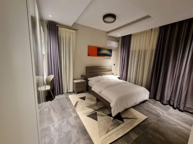 3-bedroom-villa-for-rent-in-rhodespark-big-5