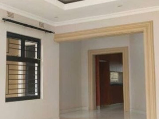 3-bedroom-flat-for-rent-in-ibex-meanwood