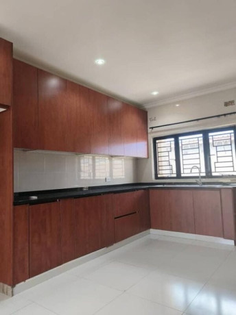 3-bedroom-flat-for-rent-in-ibex-meanwood-big-2