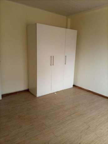 1-bedroom-flat-for-rent-in-kabulonga-big-7