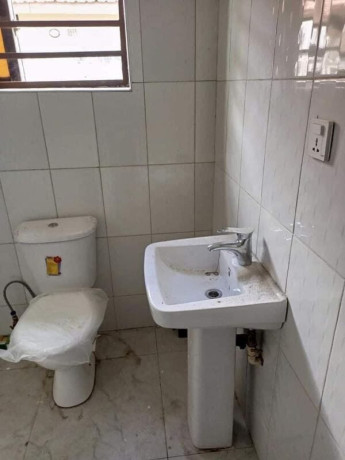 3-bedroom-flat-for-rent-in-chalala-big-4