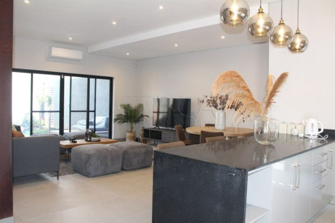 2-bedroom-duplex-apartments-for-rent-in-roma-park-big-0