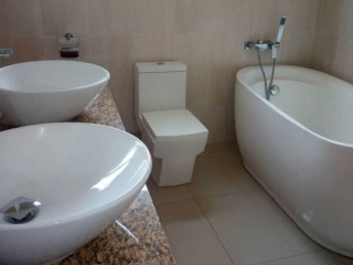 3-bedroom-stand-alone-duplex-for-rent-in-roma-park