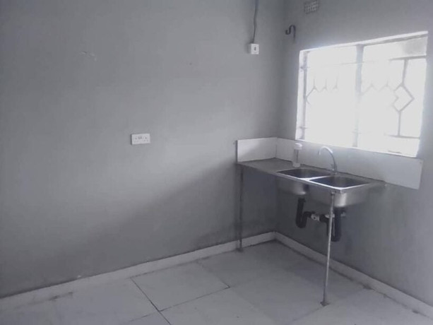 3-bedroom-flat-for-rent-in-itawa-ndola-big-2