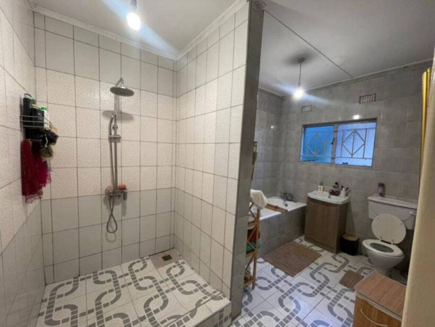 4-bedroom-furnished-for-rent-in-leopards-hill-big-4