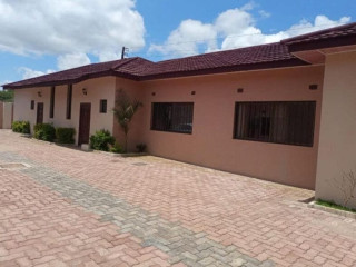 2-bedroom-flat-for-rent-in-roma