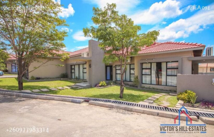 4-bedroom-in-villa-roma-park-big-1