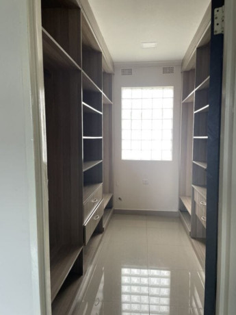 exquisite-three-bedroom-house-in-kabulonga-big-6