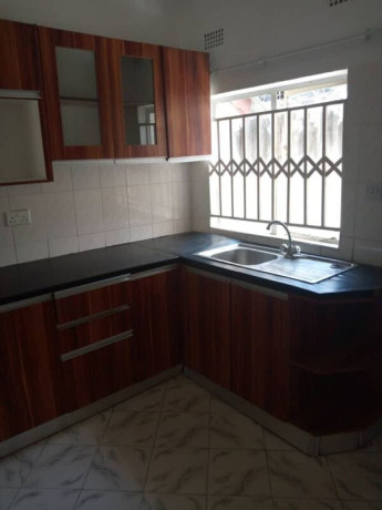2-bedroom-flat-for-rent-in-roma-big-4
