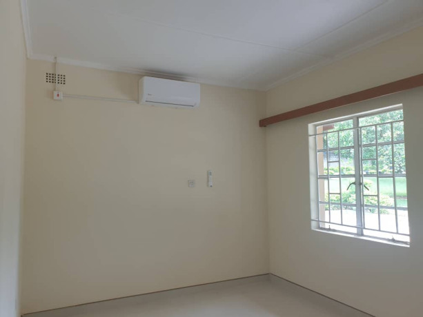 3-bedroom-house-for-rent-in-roma-big-7