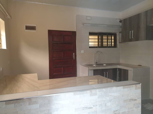 3-bedroom-house-for-rent-in-roma-big-3