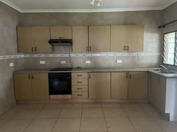 3-bedroom-house-for-rent-in-new-kasama-big-4