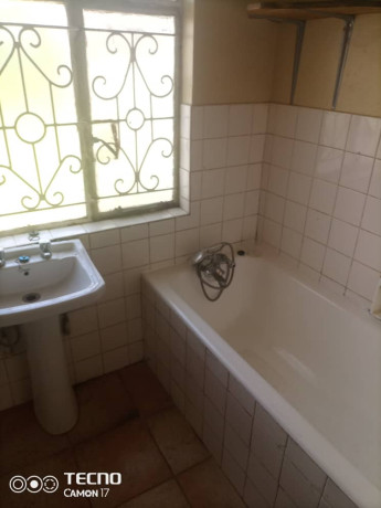 3-bedroom-house-for-rent-in-rhodes-park-big-4