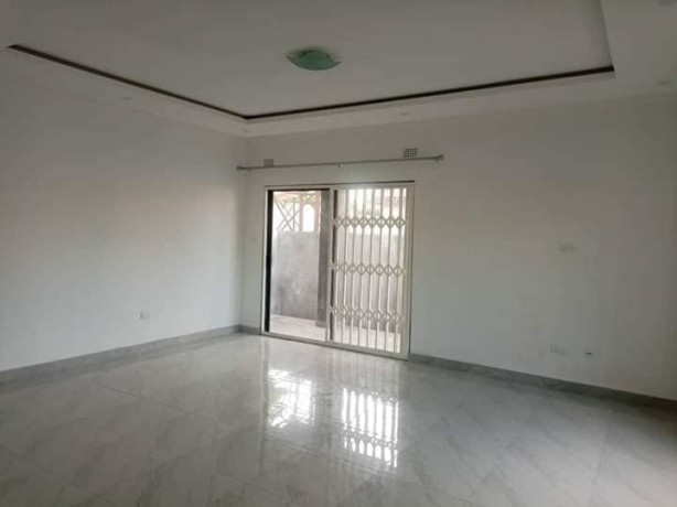 3-bedroom-for-rent-in-ibex-hill-big-5