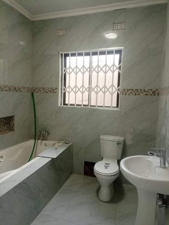 3-bedroom-for-rent-in-ibex-hill-big-2