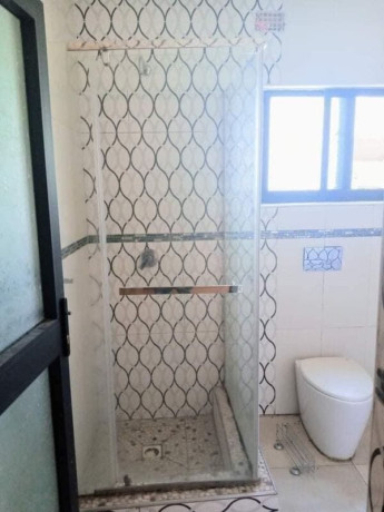 3-bedroom-flat-for-rent-in-makeni-big-9